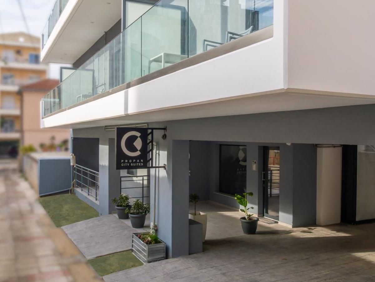 וולוס Propan City Suites מראה חיצוני תמונה